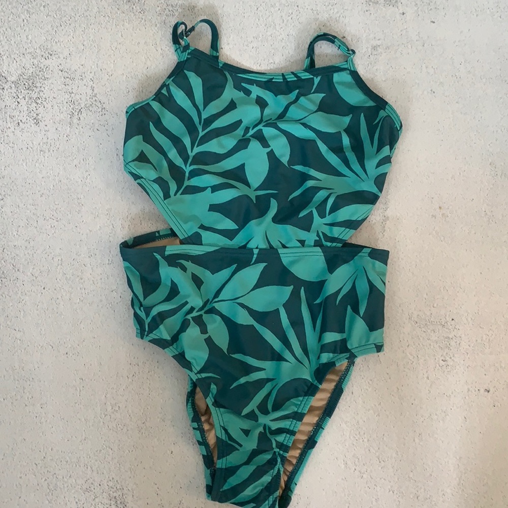 Old Navy patterned Size 8 one-piece